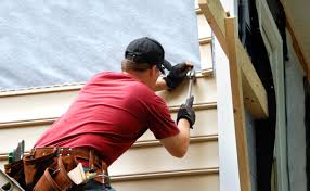 How To Choose The Right Materials for Your Siding Installation in 'Rantoul, IL